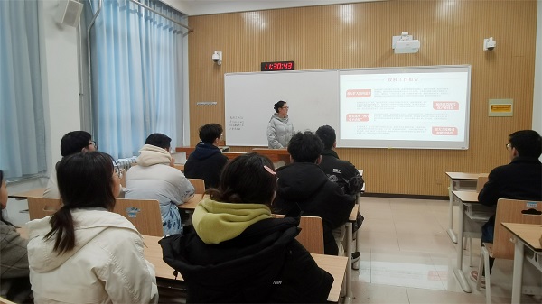 7318a75d9efa4aea912e8710b4d4c7db.jpg 图陈佳威.jpg
