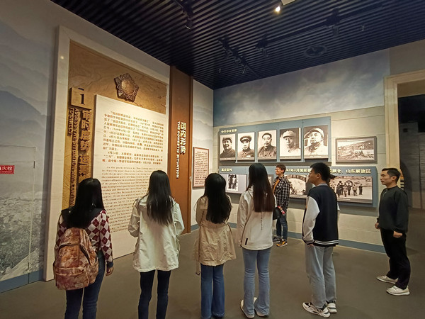 f9c1a426a5f84f7d80a9798e2e140204.jpg 2_副本.jpg